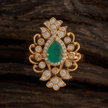 Elegant Zircon Finger Ring for Sparkling Look